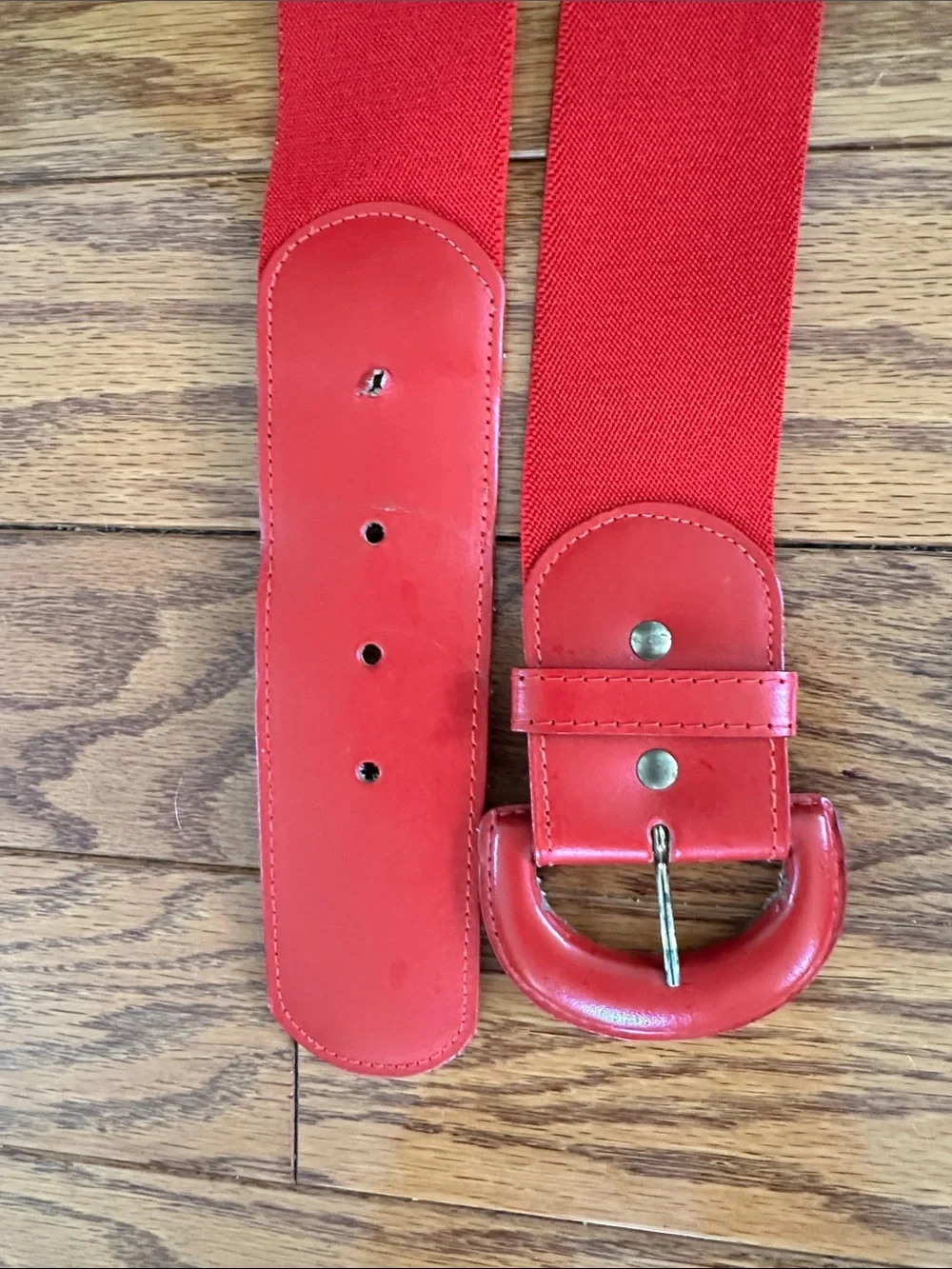 Vintage Wide‎ Red Elastic Waistband Belt with Padded Round Buckle